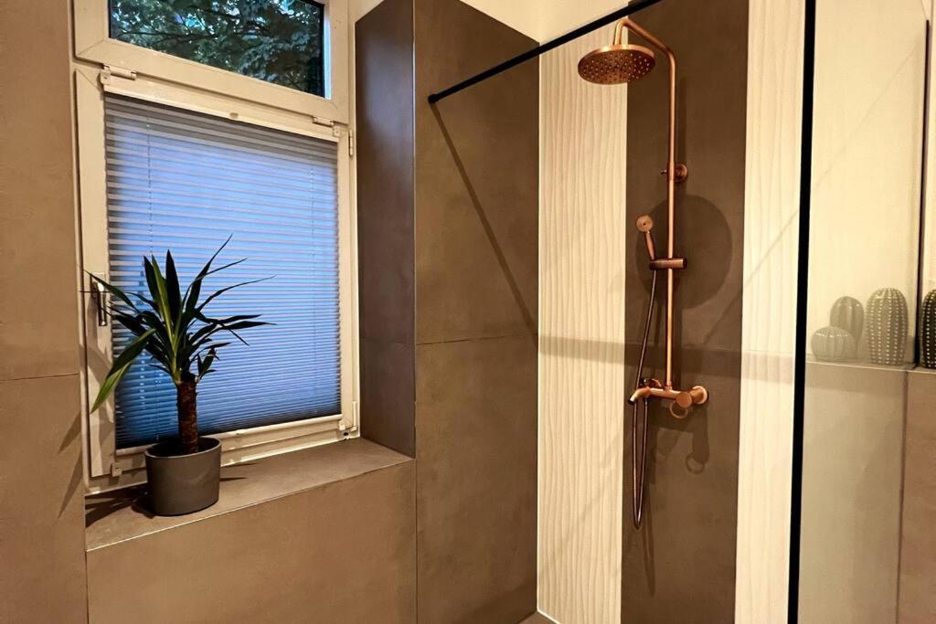 Soul-Apartment Terrasse Privat-Parkplatz Boxspringbett 55Zoll Tv Wlan Leipzig Ngoại thất bức ảnh